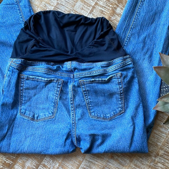90's Straight Maternity Jeans from Isabel Maternity - Picture 9 of 13